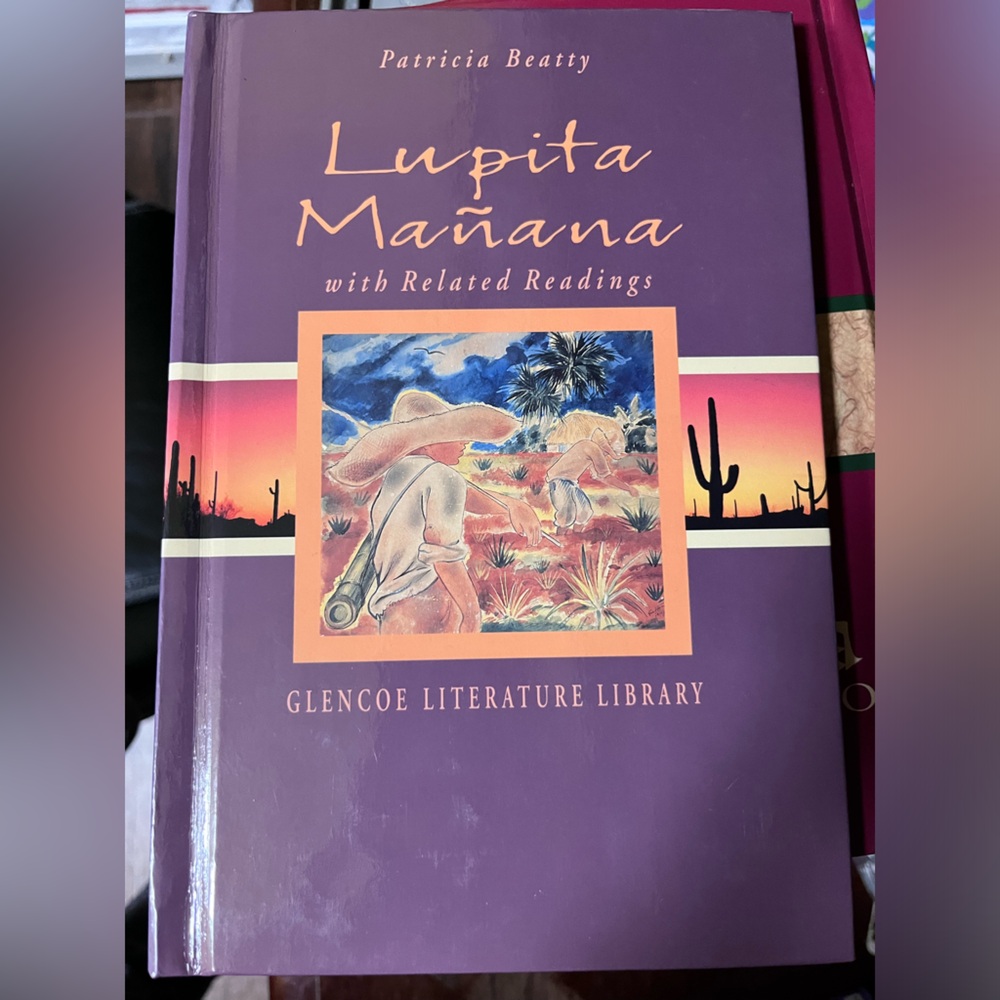 Lupita Mañana x 10 copies hardback